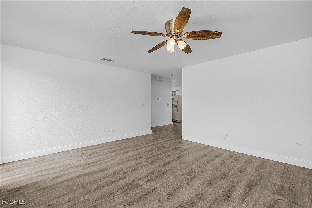 4012/4014 SW 16TH Place