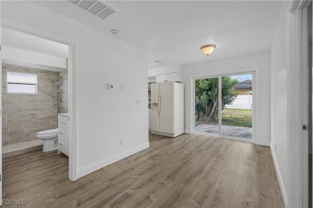 4012/4014 SW 16TH Place