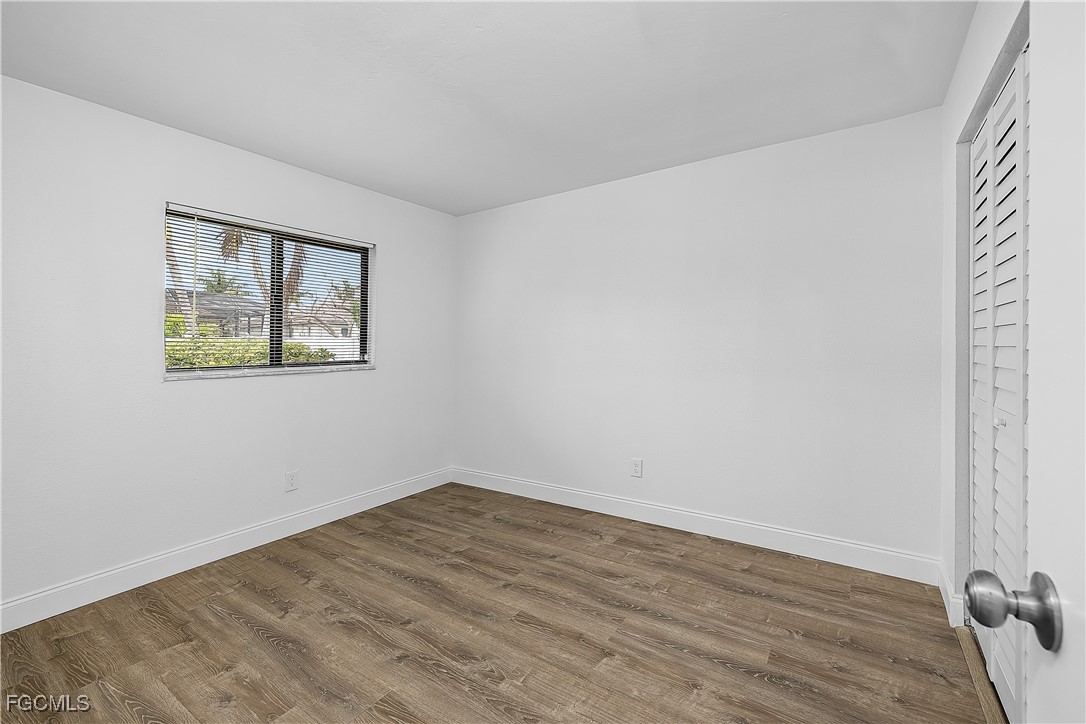 4012/4014 SW 16TH Place