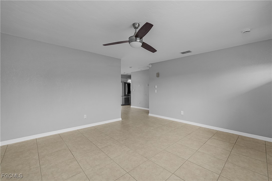 4012/4014 SW 16TH Place