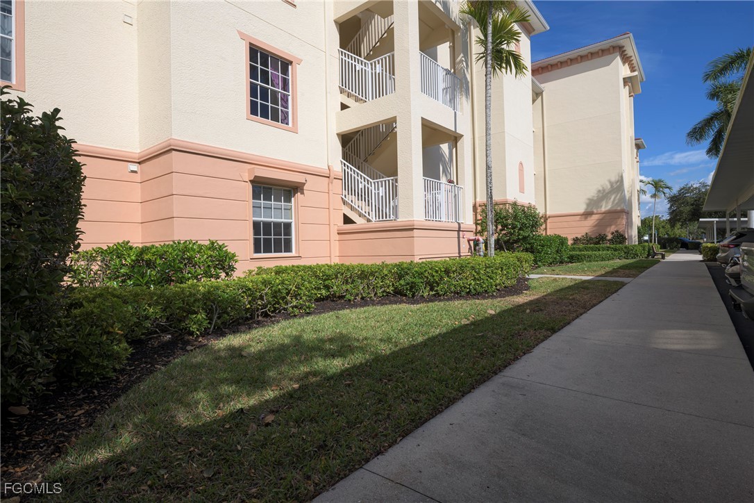 4015  Palm Tree Boulevard, Apt 104
