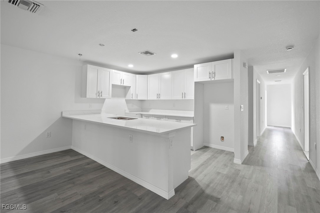 349/351  Rockland Street