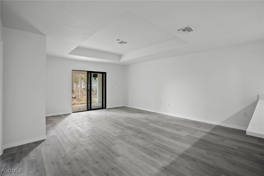 349/351  Rockland Street