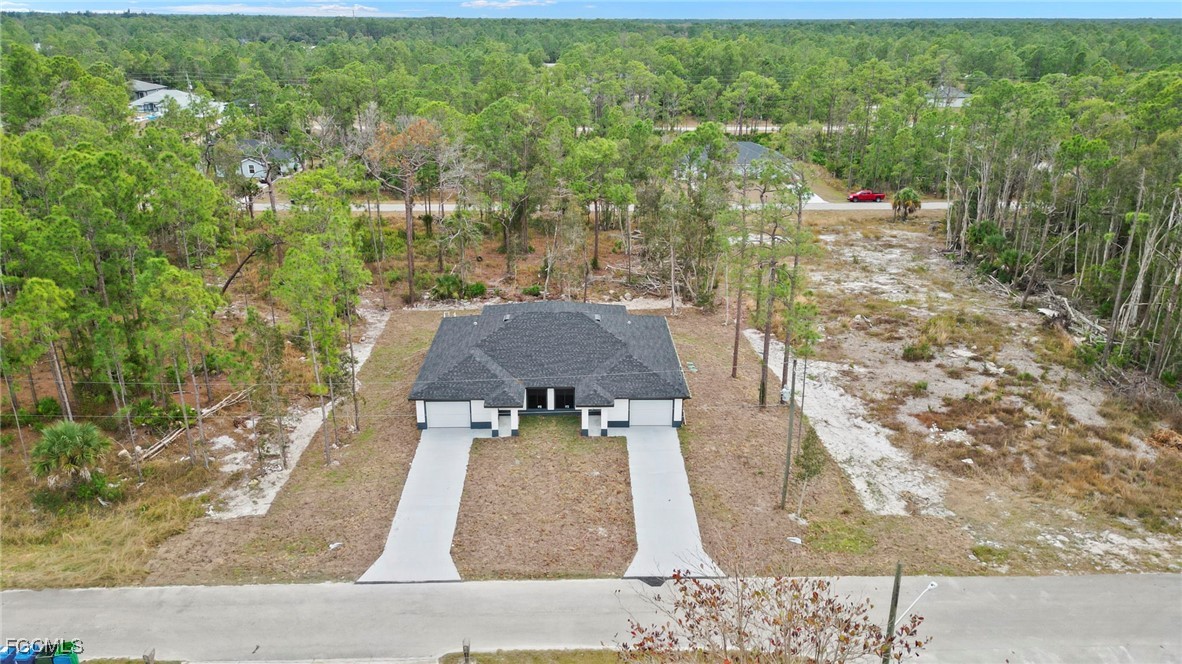 349/351  Rockland Street