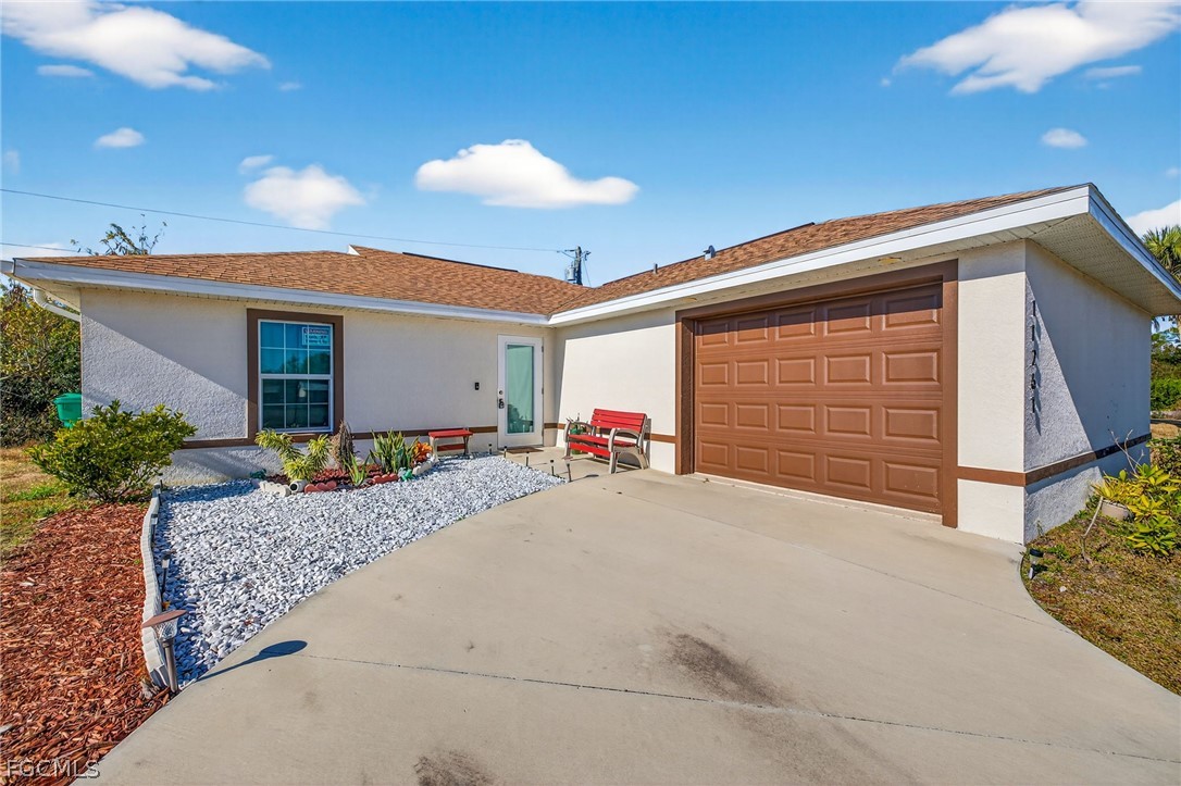 11249 / 11261  6th Avenue