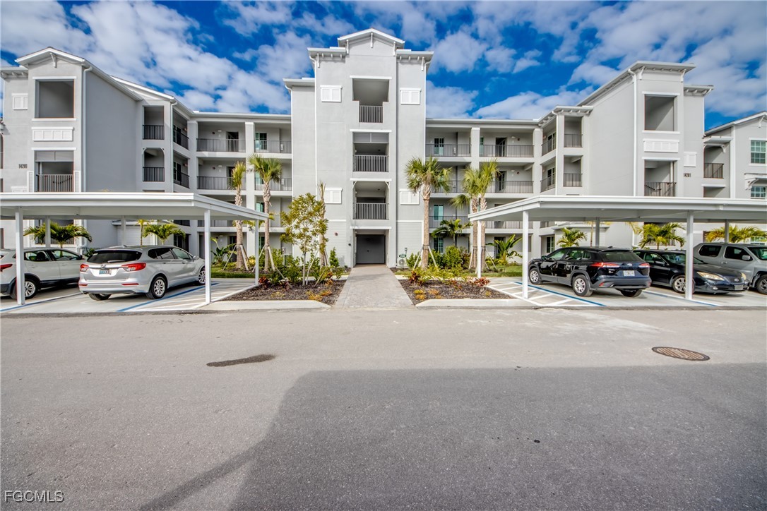 14201  Heritage Landing Boulevard, Apt 1328