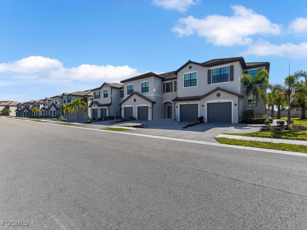 14253  Pine Lodge Lane