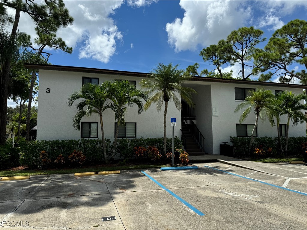 7961  Gladiolus Drive