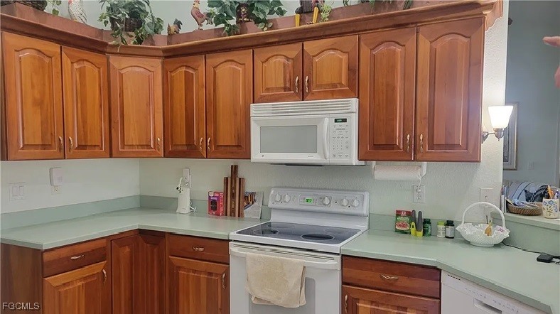 126/128  Tangerine Road