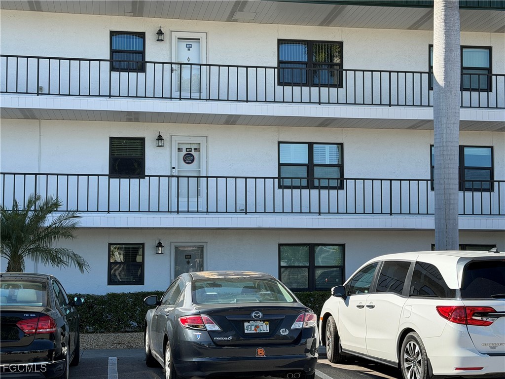 1747  Pebble Beach Drive, Apt 207