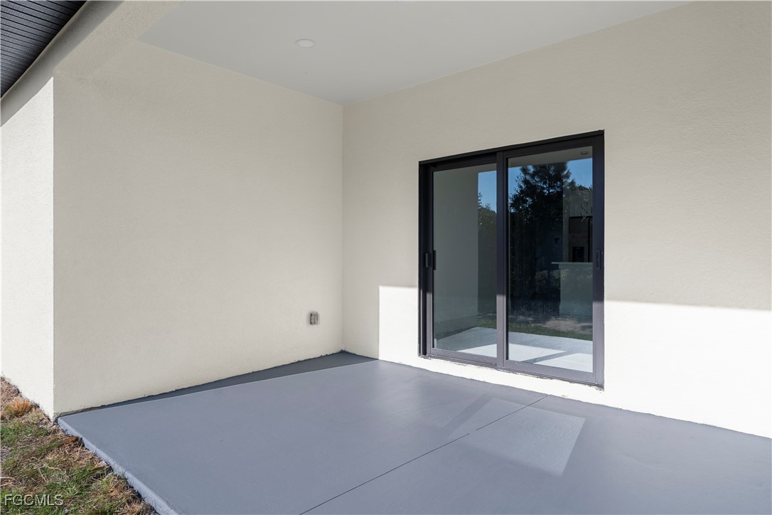 4649/4651  24th Street