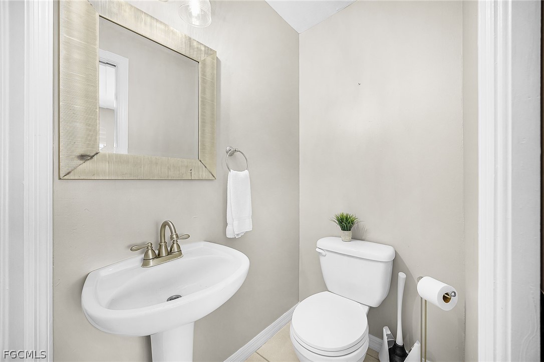 21510/21512  Indian Bayou Drive