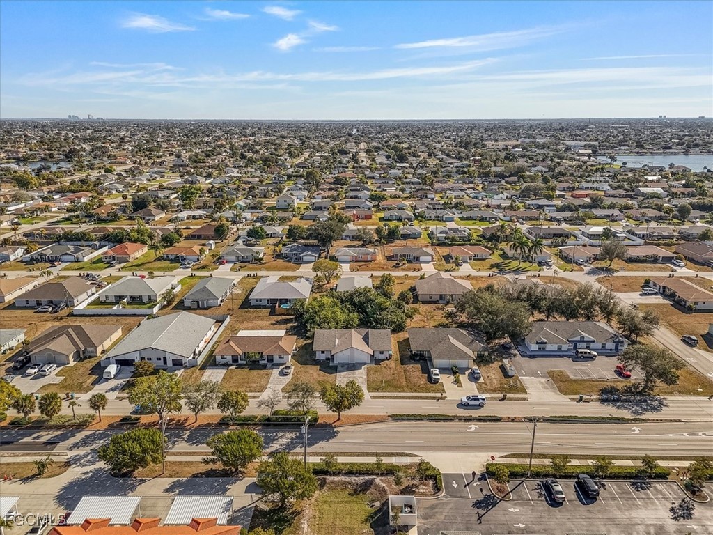 3311/3313  Skyline Boulevard