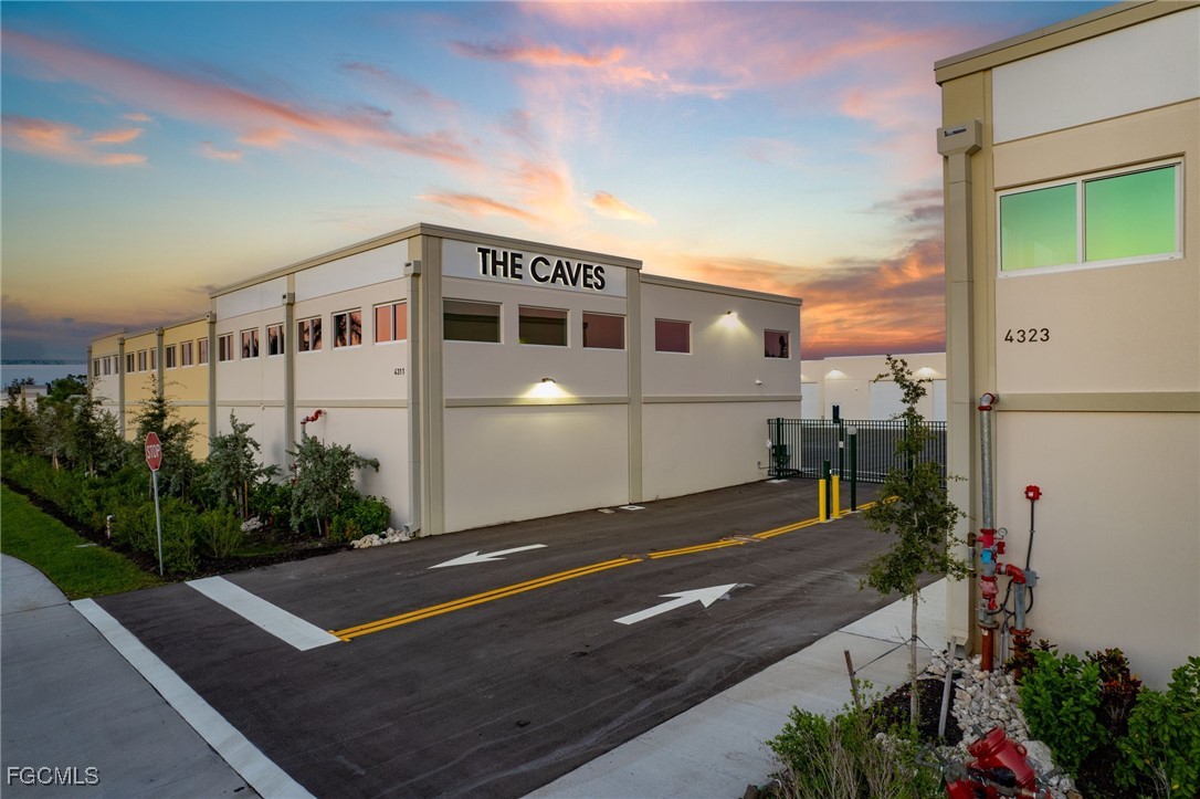 4311 SW 9th Avenue, Apt 38