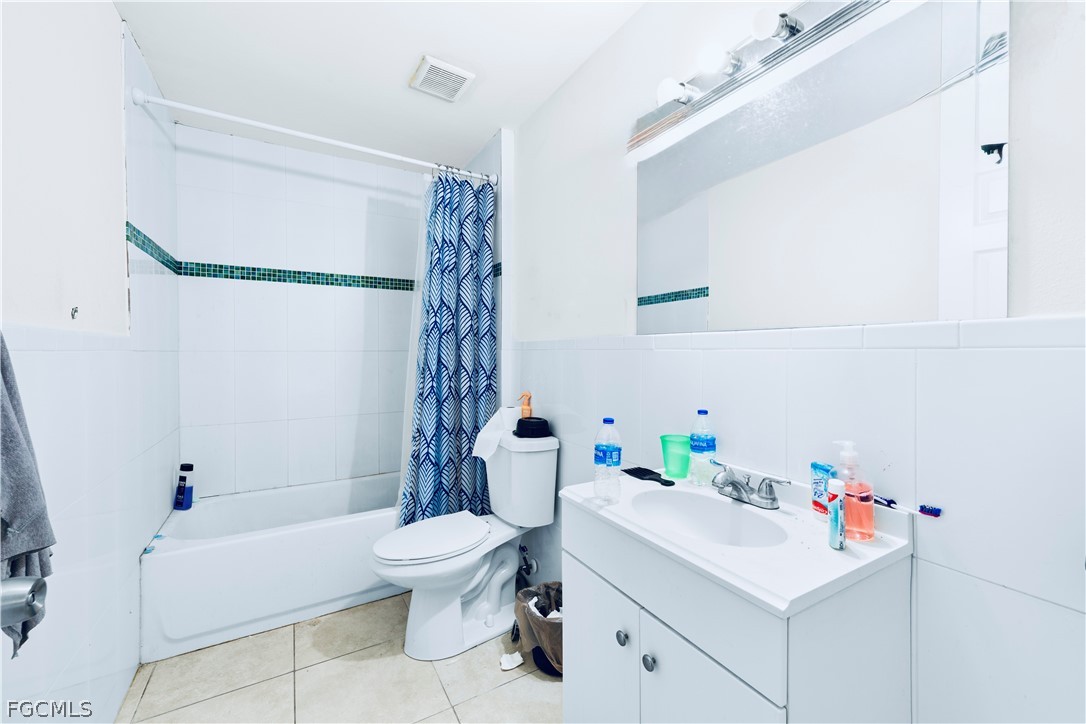 772/774  Holmes Avenue