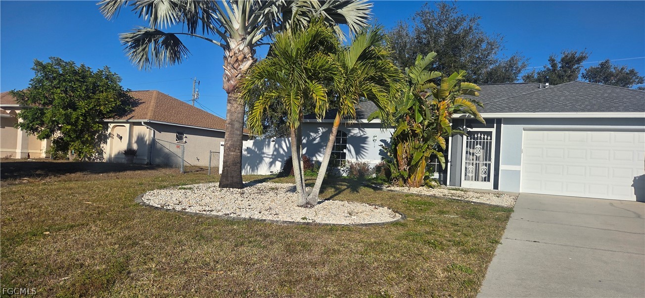 901 SW 11TH Place