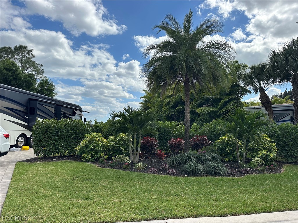 13893 Golden Palms Circle