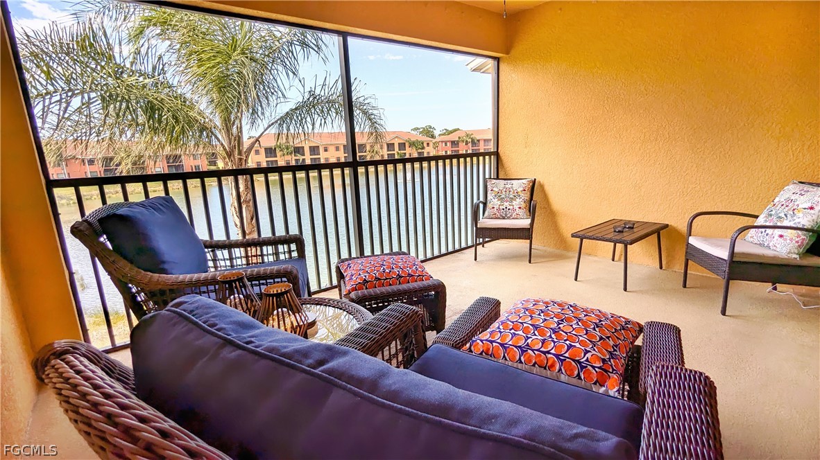 13730  Julias Way, Apt 726