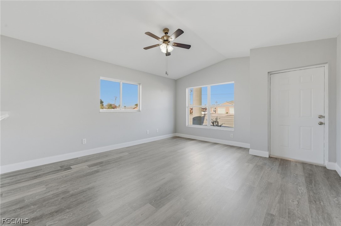 2912/2914  Santa Barbara Boulevard