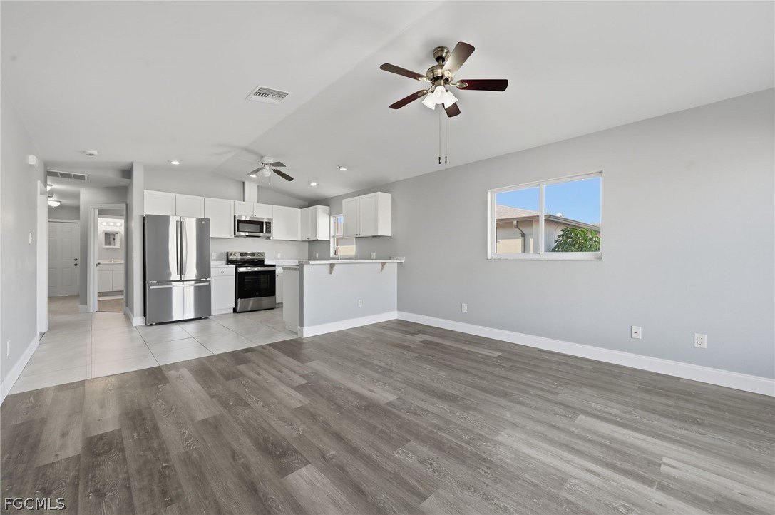 2912/2914  Santa Barbara Boulevard