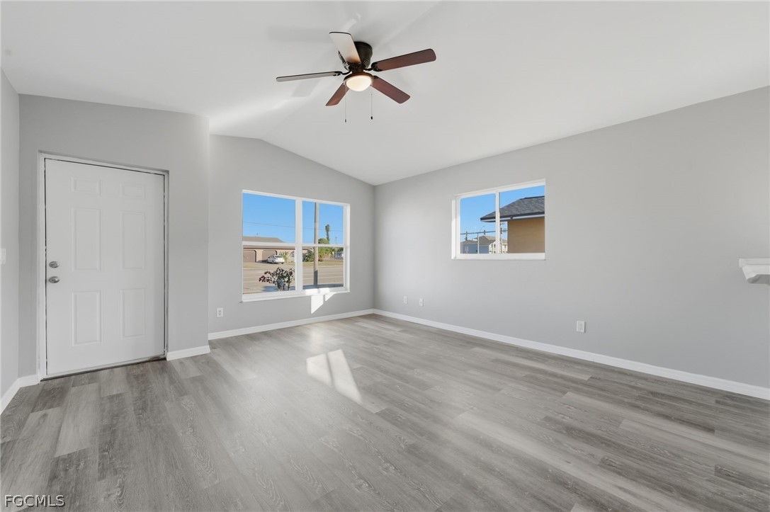 2912/2914  Santa Barbara Boulevard