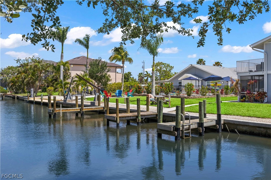 12200/12210  Shoreview Drive