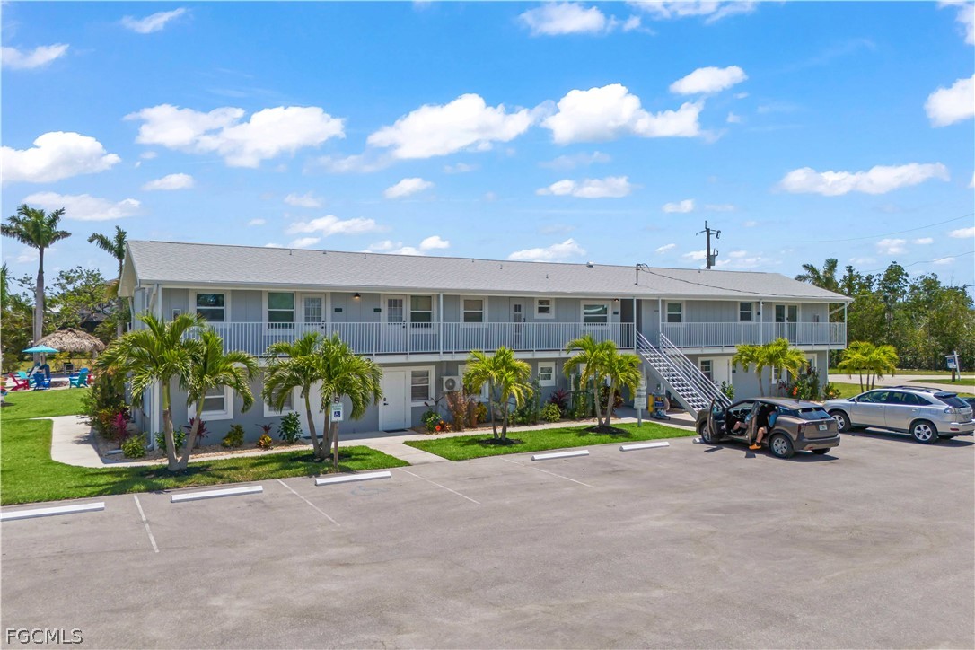 12200/12210  Shoreview Drive