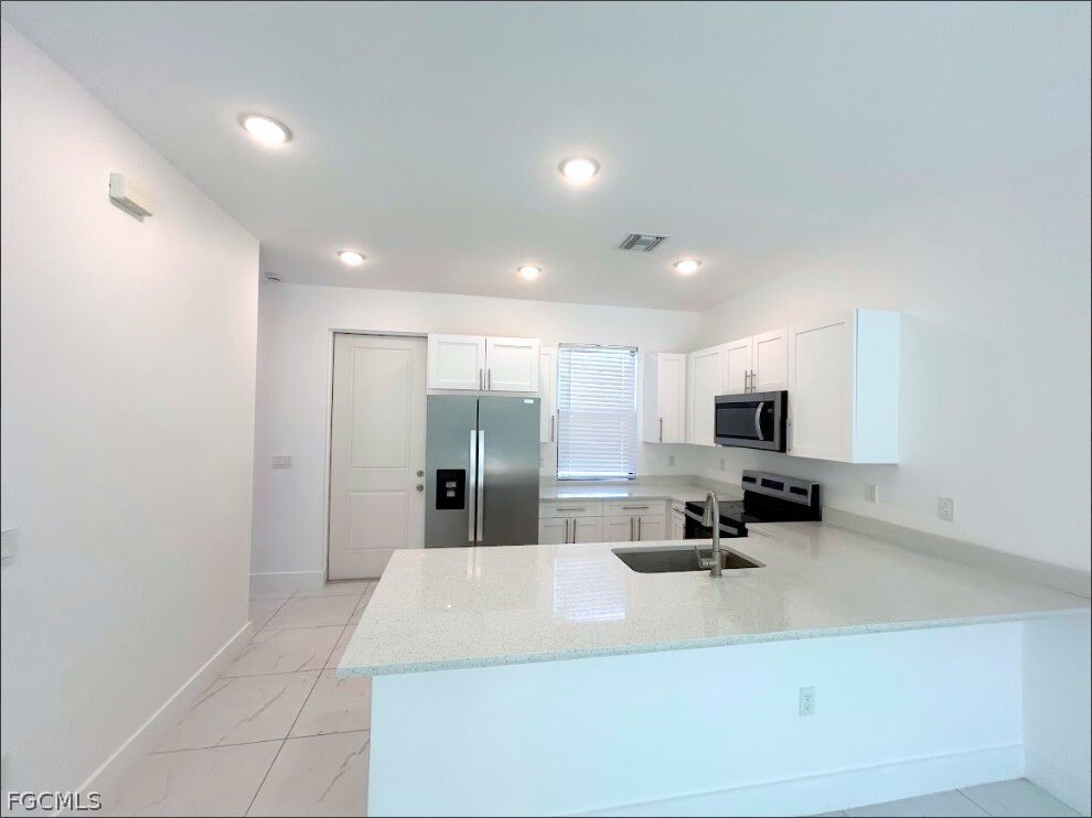 674  Chemstrand Street