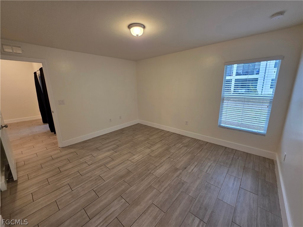 910/912 SW 7th Court