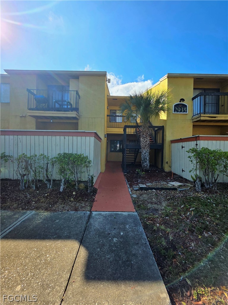 2935  Winkler Avenue, Apt 1107