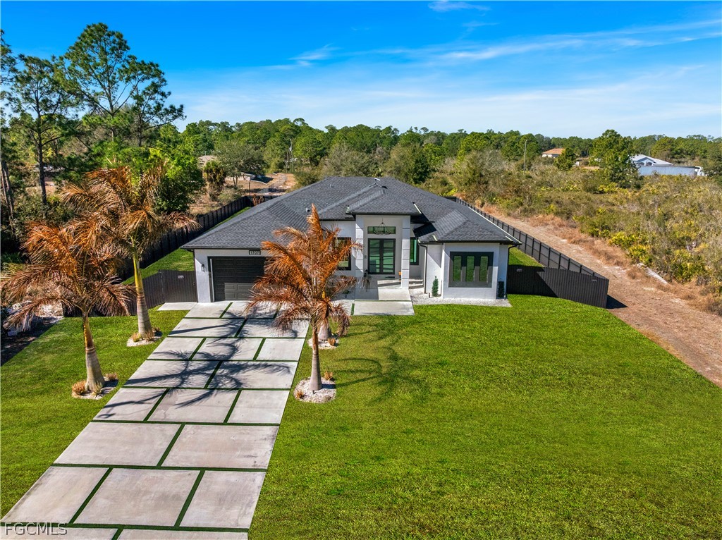 1707 CONGRESS Avenue