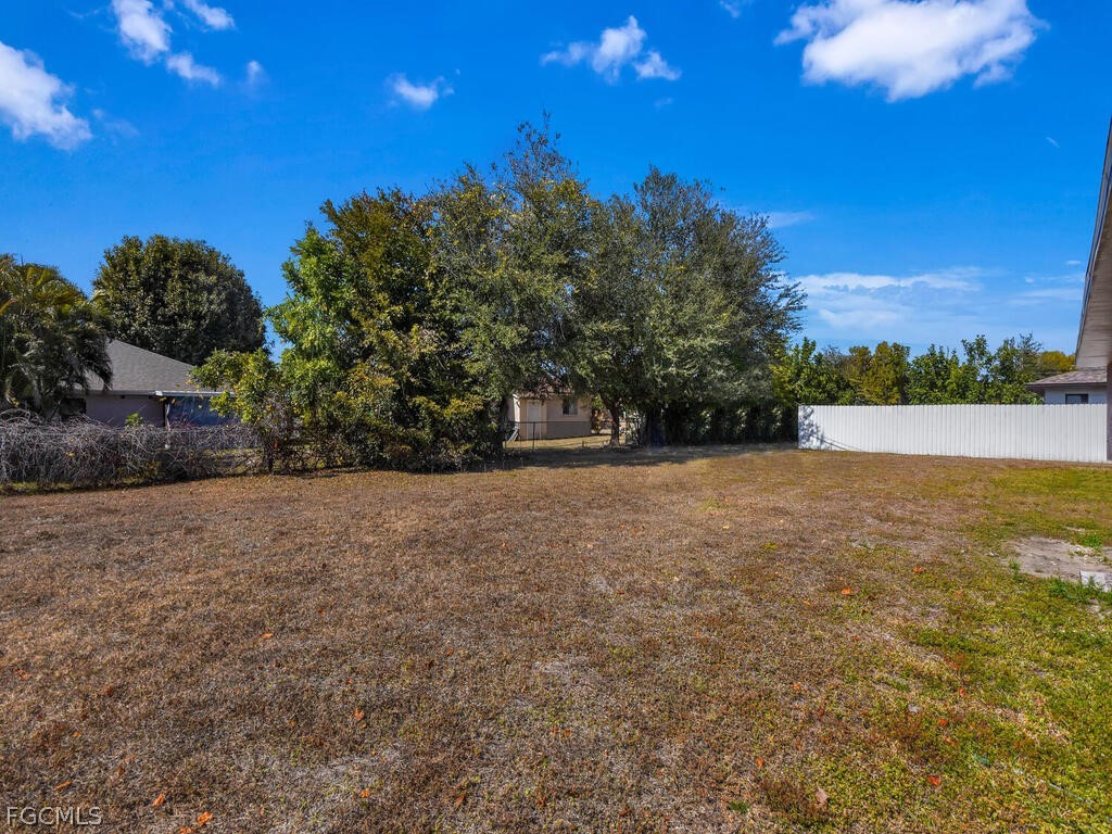 1208/1210 SE 24th Avenue