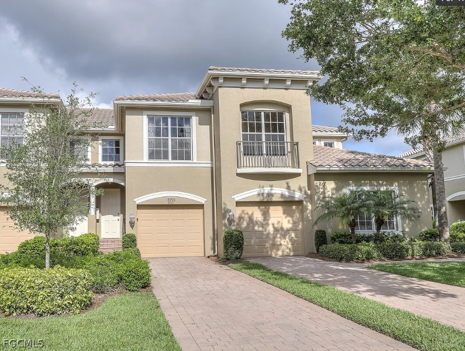 18900  Bay Woods Lake Drive, Apt 203