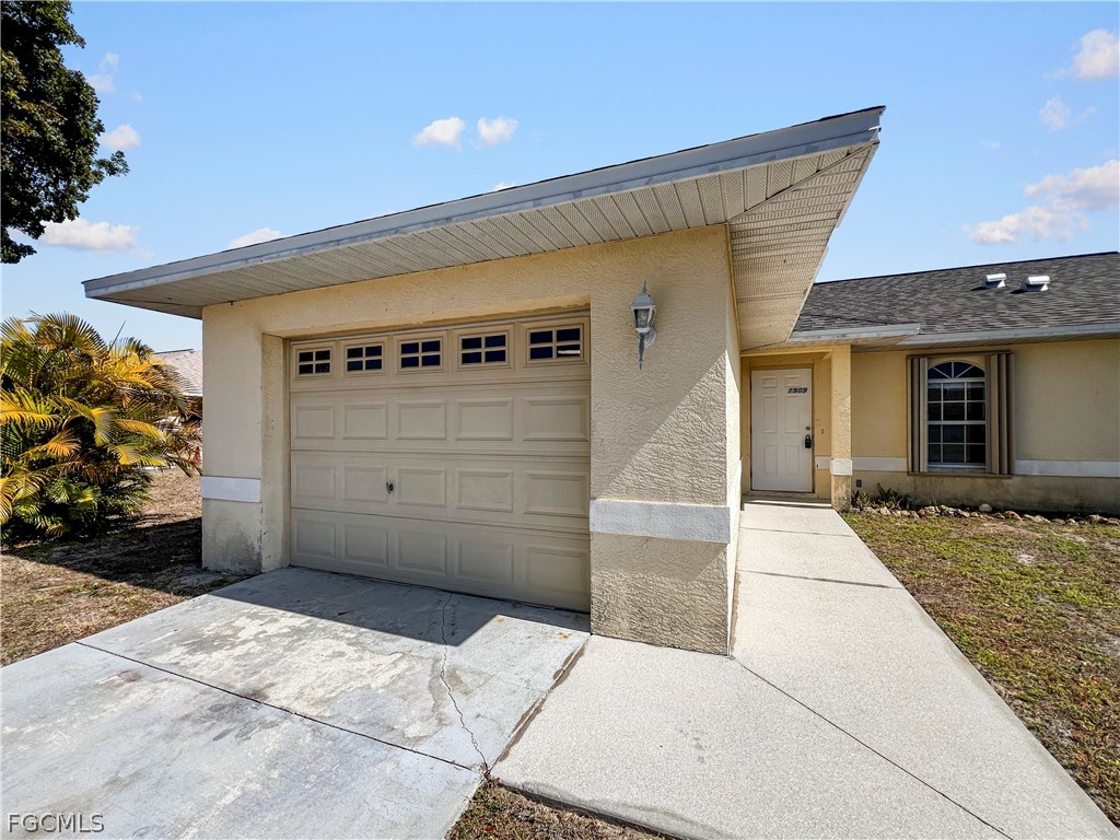 1909 SW Santa Barbara Place, Apartment 1909