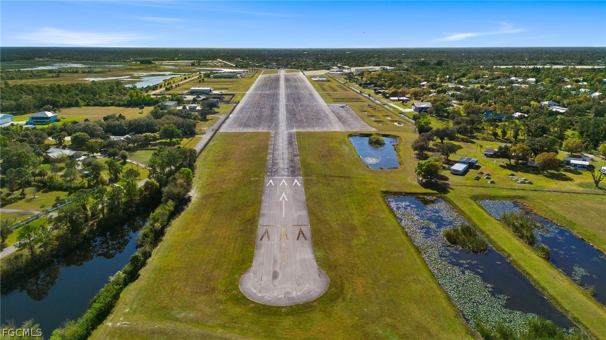 14941  Center Street