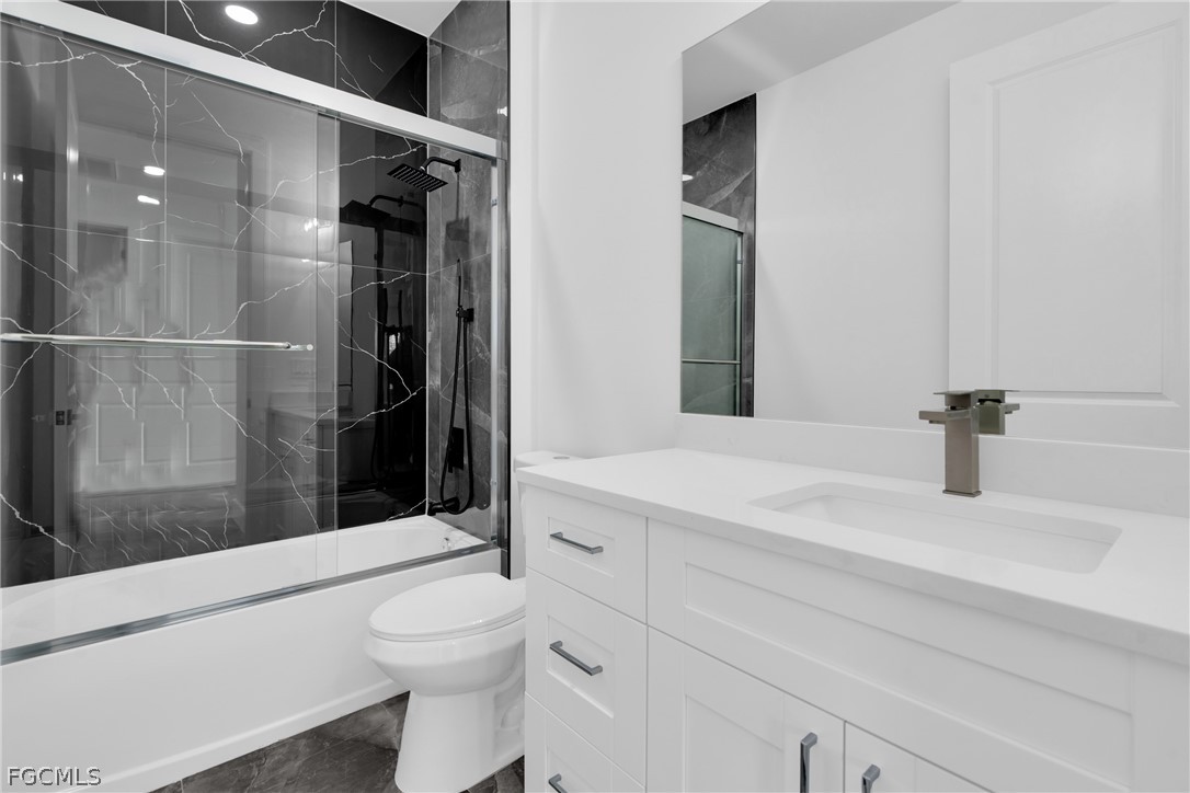 109/111  Harry Avenue