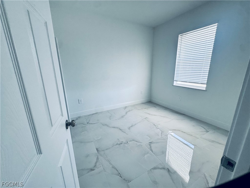 237/239  Milwaukee Boulevard