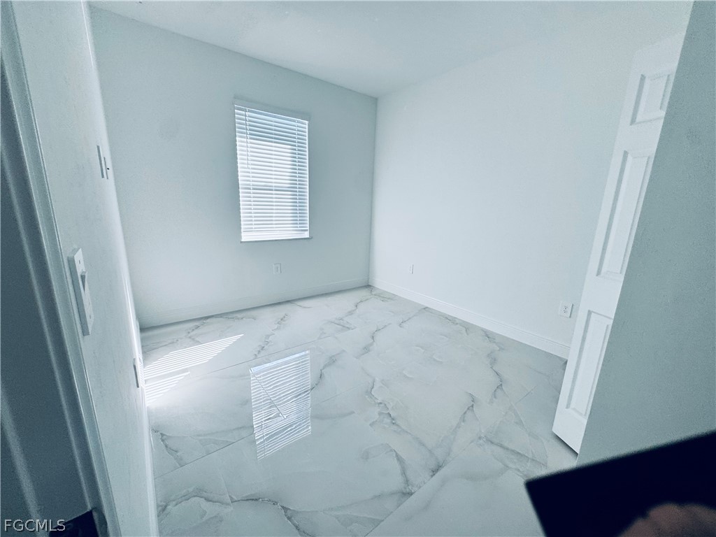 237/239  Milwaukee Boulevard