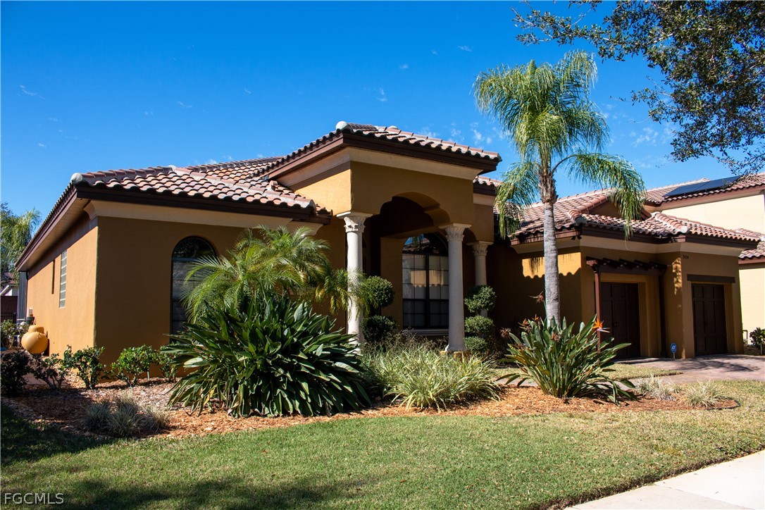 7414 Pointe Venezia Drive