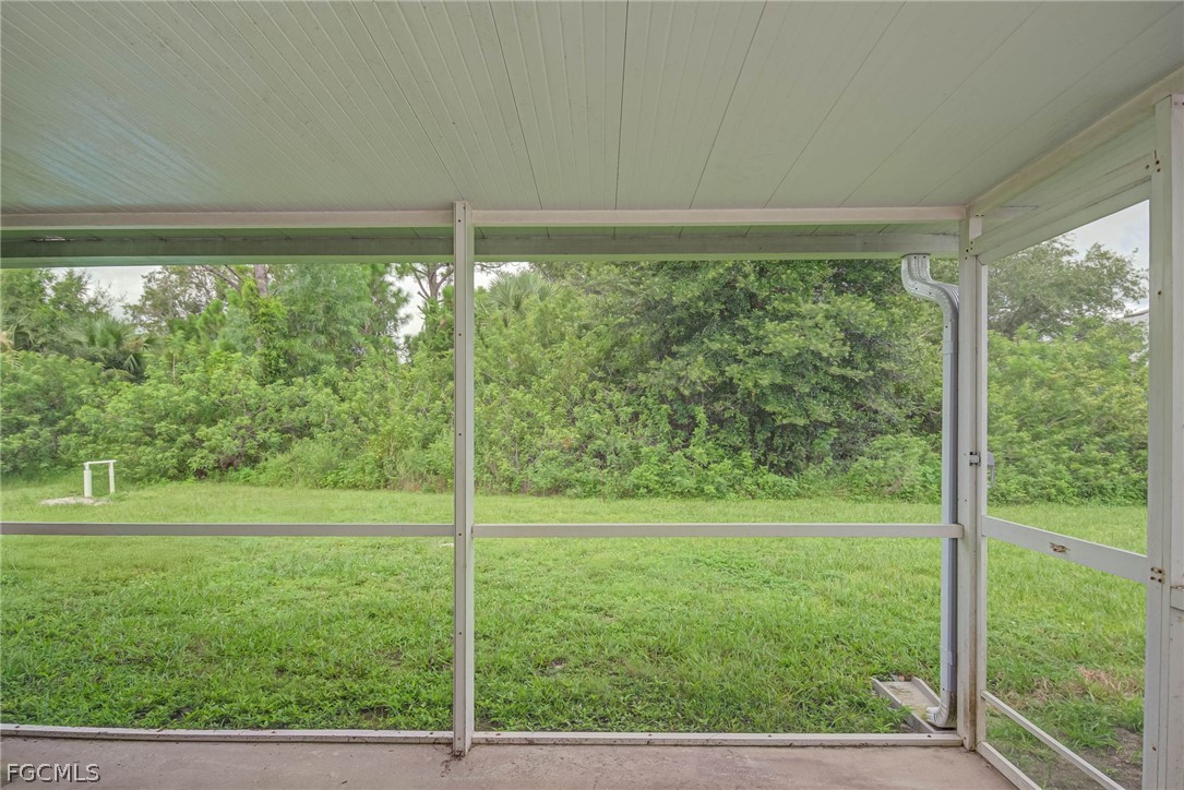 704/706  Ichabod Avenue