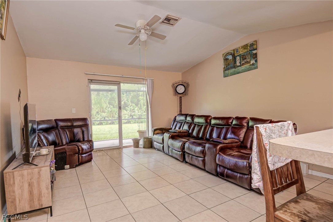 704/706  Ichabod Avenue