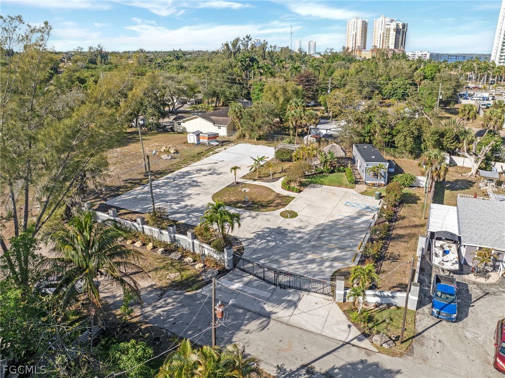 1280 & 1290  Williams Street