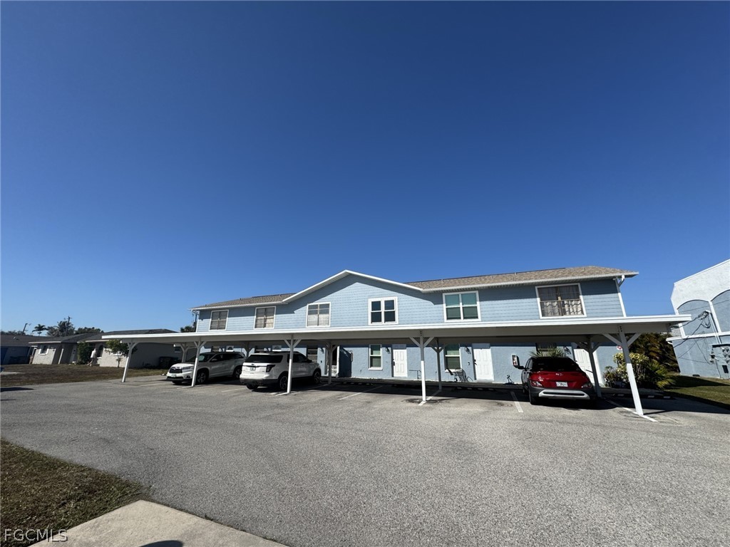 4520 SW 8th Place, Apt 4