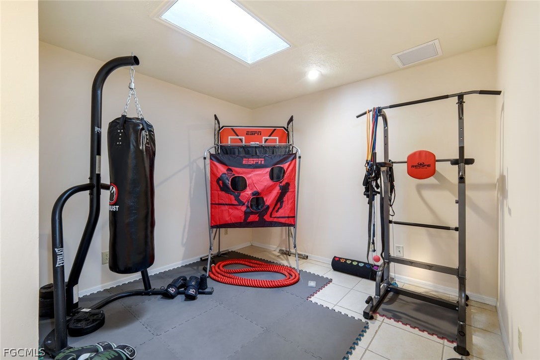 1410/ 1412 SE 8th Avenue