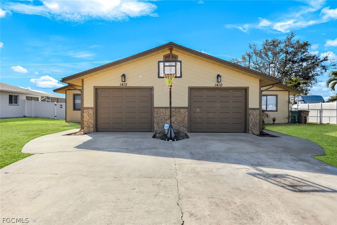 1410/ 1412 SE 8th Avenue