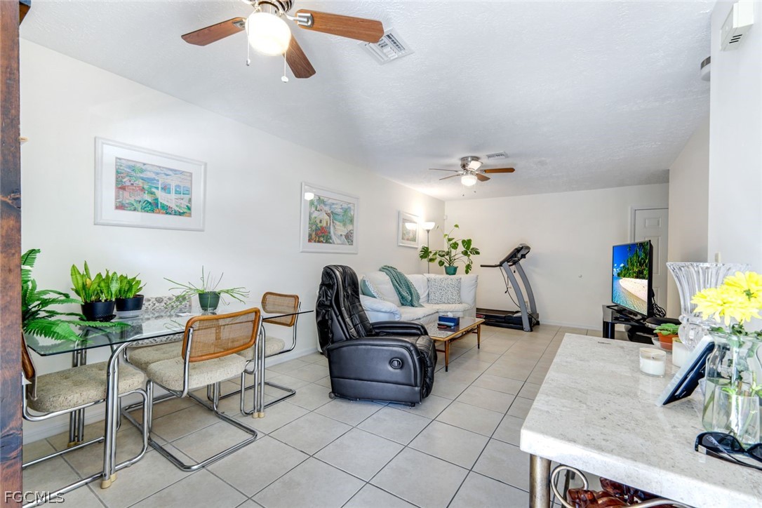 1410/ 1412 SE 8th Avenue