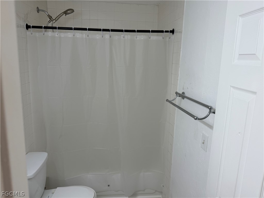 7510 / 7512  Field Road