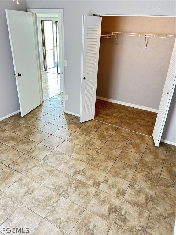 7510 / 7512  Field Road