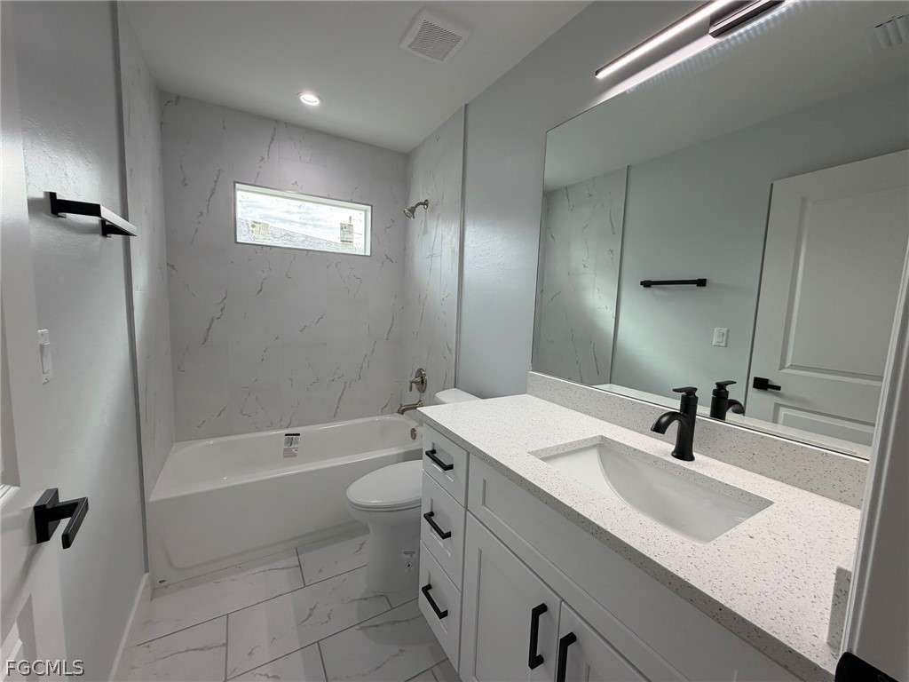 1144/1146 SW 47th Terrace