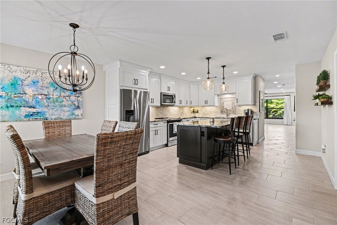 8504 Charter Club Circle, Apt 5